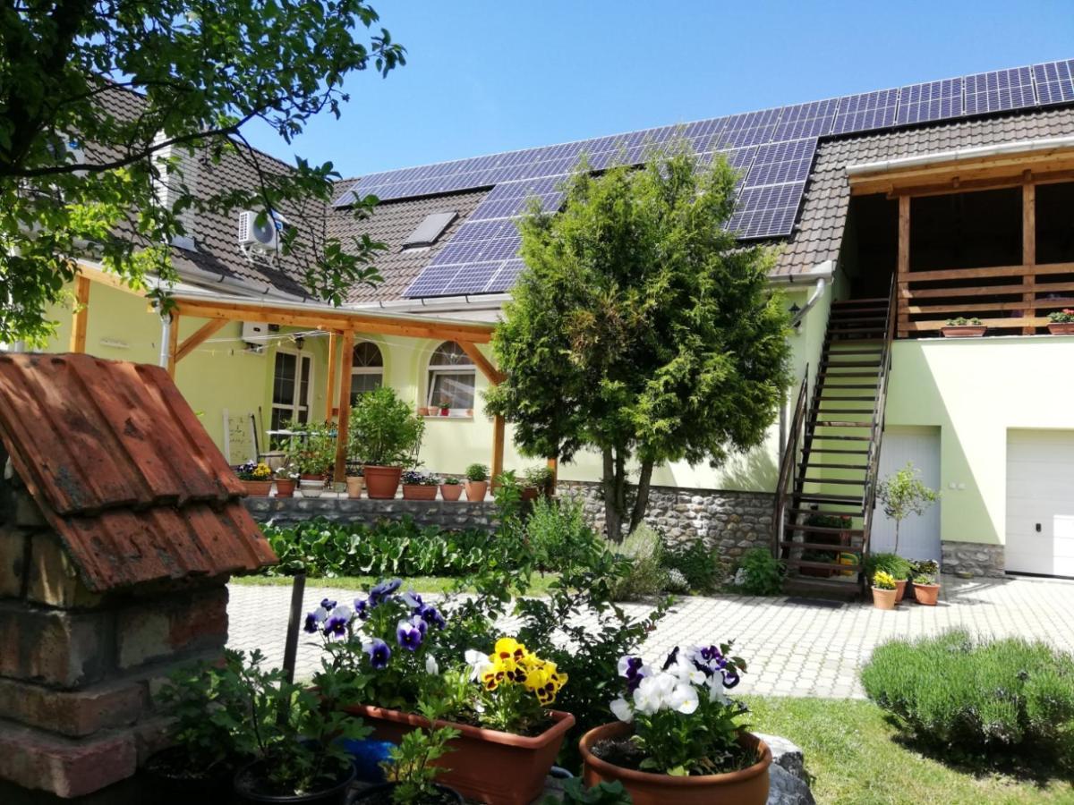Szilvásvárad Bobita Apartmanhaz מראה חיצוני תמונה